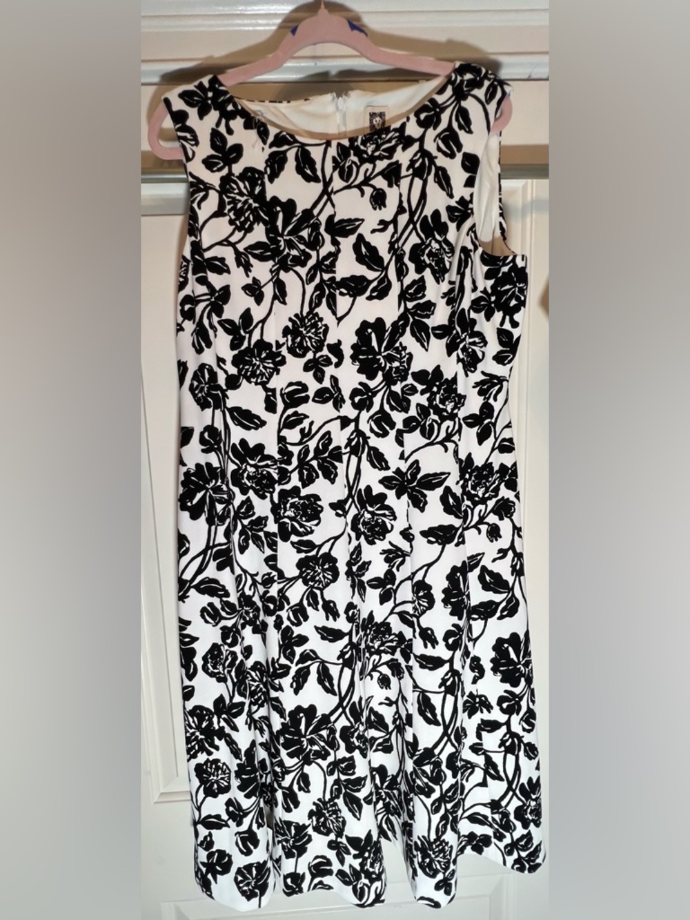 Anne Klein sleeveless A-line dress.  New.
Size: 14.  Price: $69.